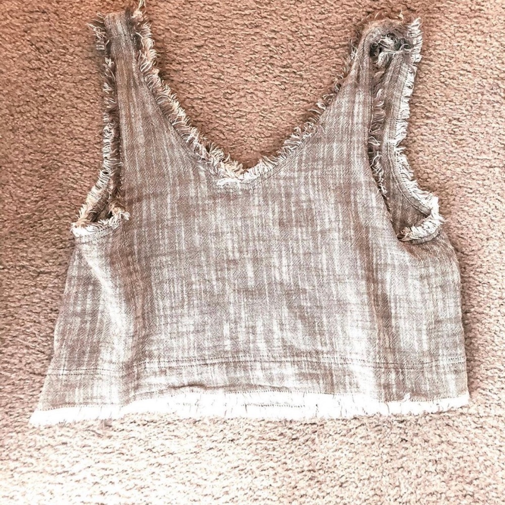 Urban Outfitters Crop